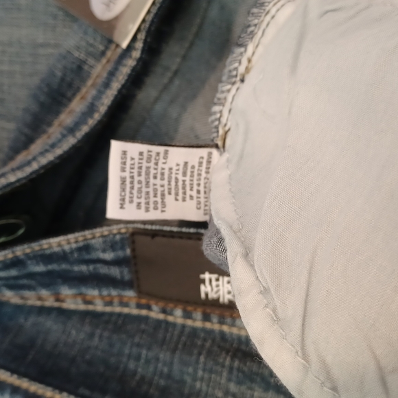 Thread Market Dark Wash Denim Jeans Wide Leg FLARE 18 - Picture 9 of 9